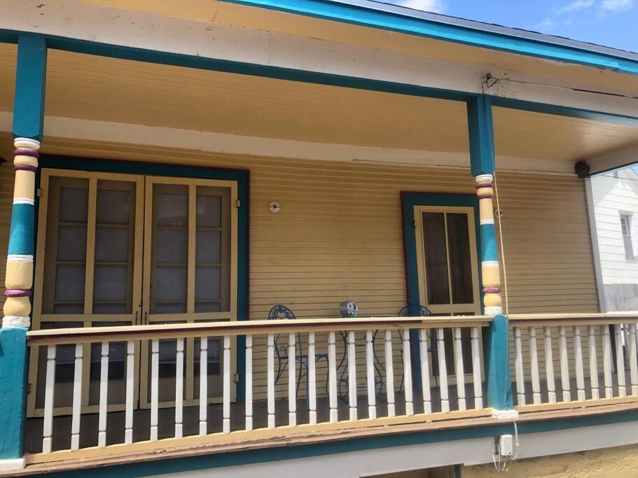 Boho Hip Bungalow In Old ビスビー エクステリア 写真