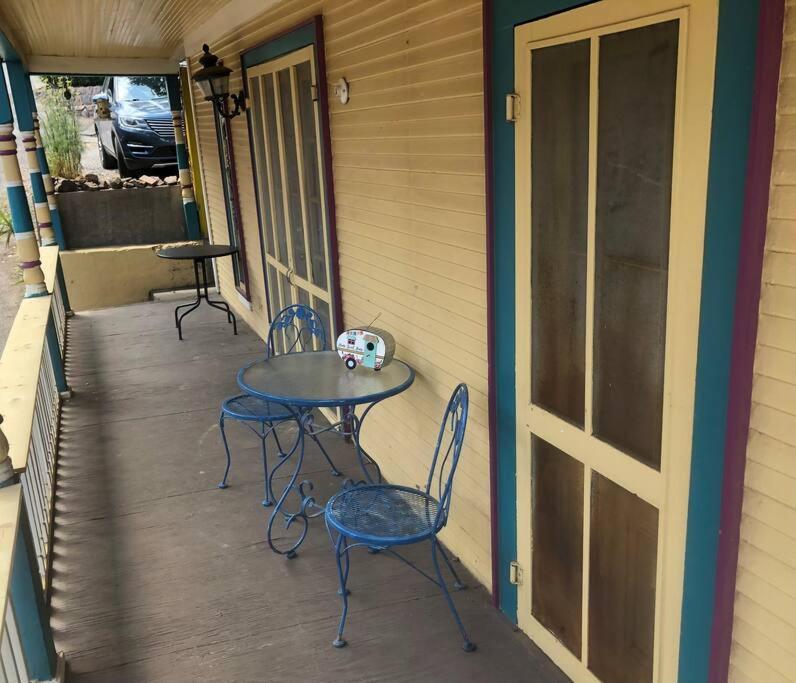 Boho Hip Bungalow In Old ビスビー エクステリア 写真